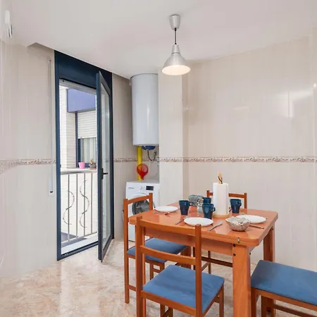 3 Min, Wifi, Air Conditioning, Garage! 公寓 滨海托萨